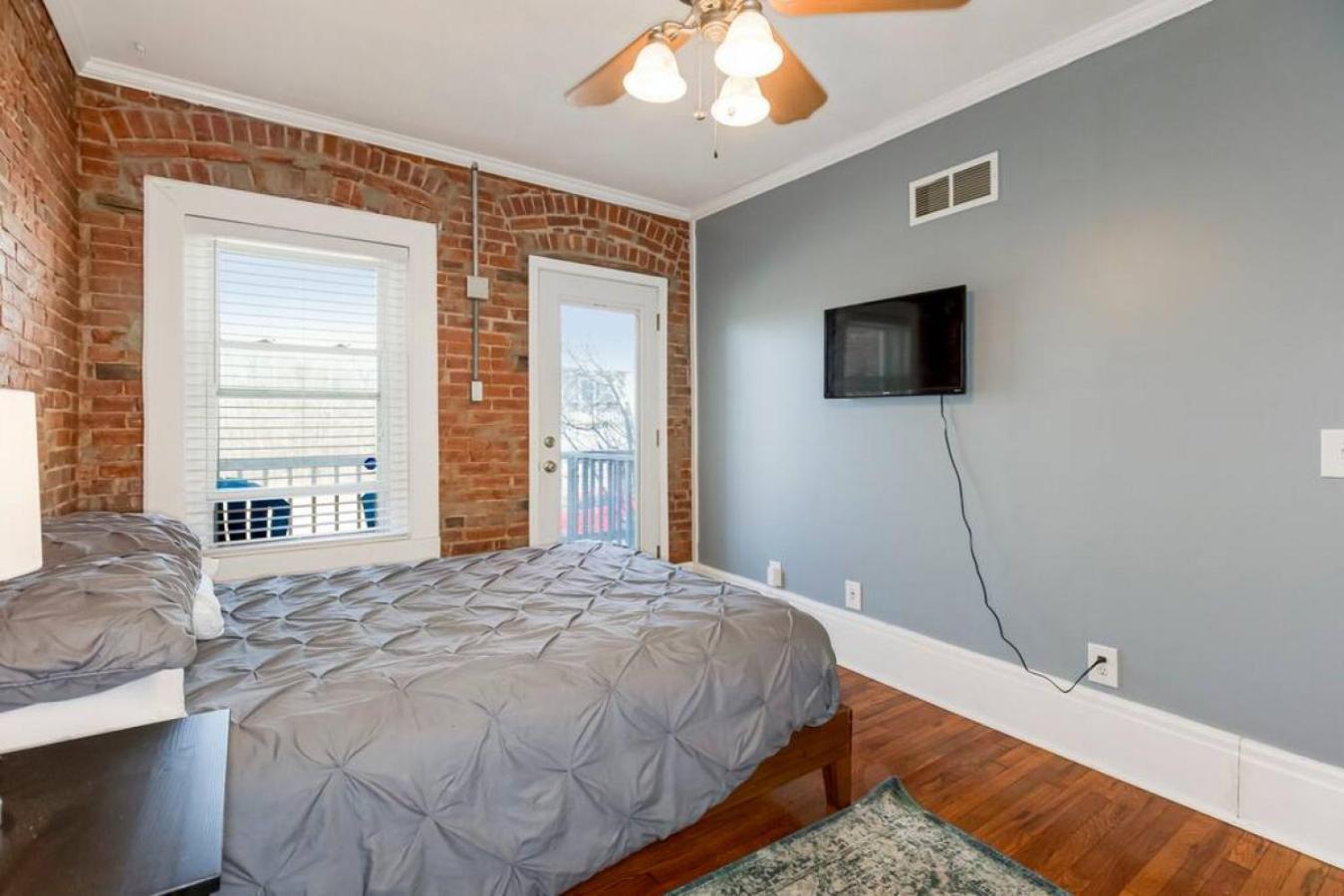 Villa Entire Loft Downtown With Free Parking Kansas City Exterior foto